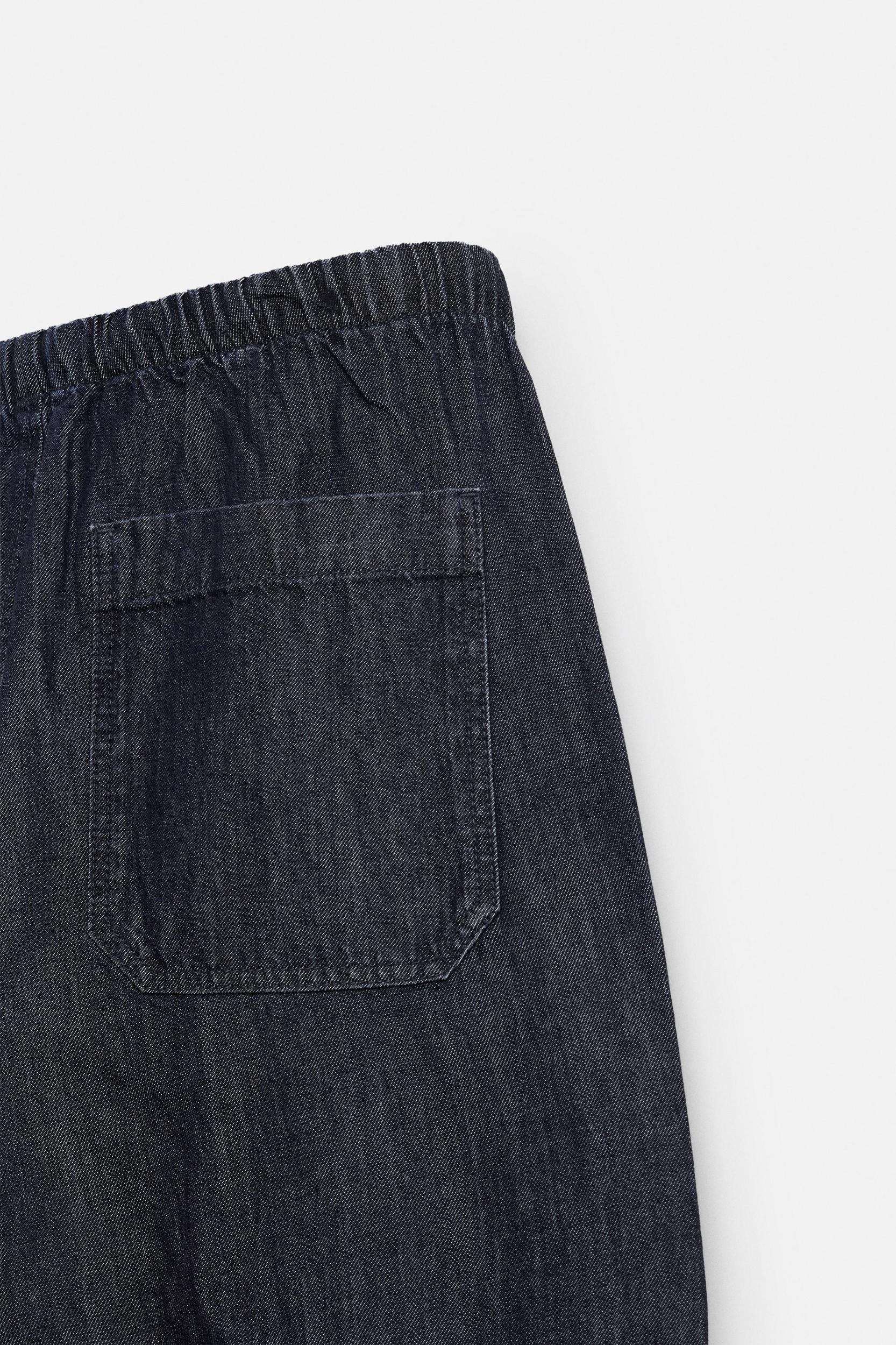 RELAXED FIT JOGGER JEANS Product Image