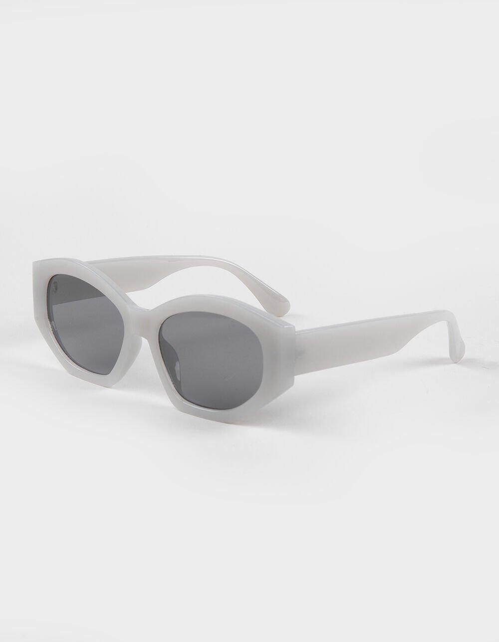 RSQ Begin Cat Eye Sunglasses  - LIGHT GRAY Product Image