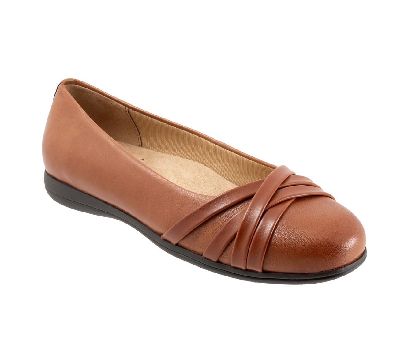 Women's Trotters Daphne Flats Product Image