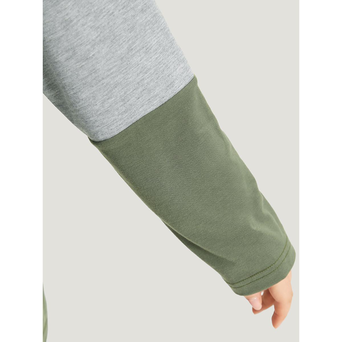 Plus Size Colorblock Contrast Notched Long Sleeve T-shirt Multicolor Women Casual Contrast Plain Notched collar Dailywear T-shirts BloomChic 10/M Product Image