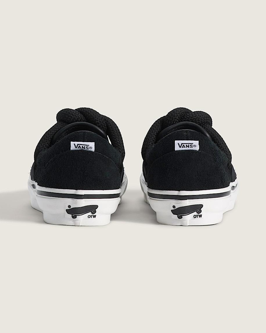 OTW Slip-On 98 Knot Vibram in Daphne Blue / White| Vans US Product Image