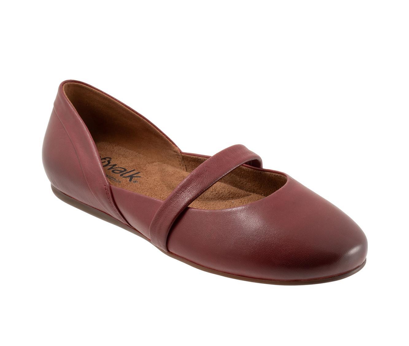 Women's Softwalk Samara Flats Product Image