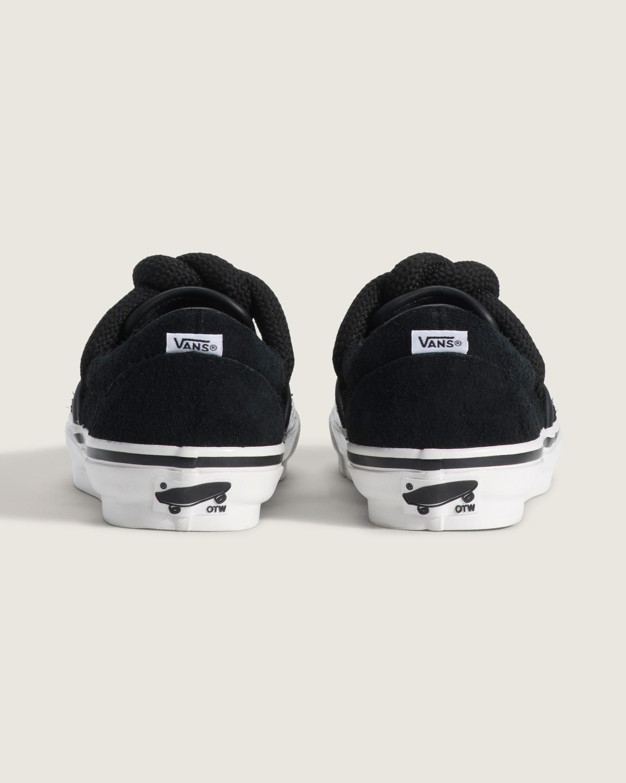 OTW Slip-On 98 Knot Vibram in Daphne Blue / White| Vans US Product Image