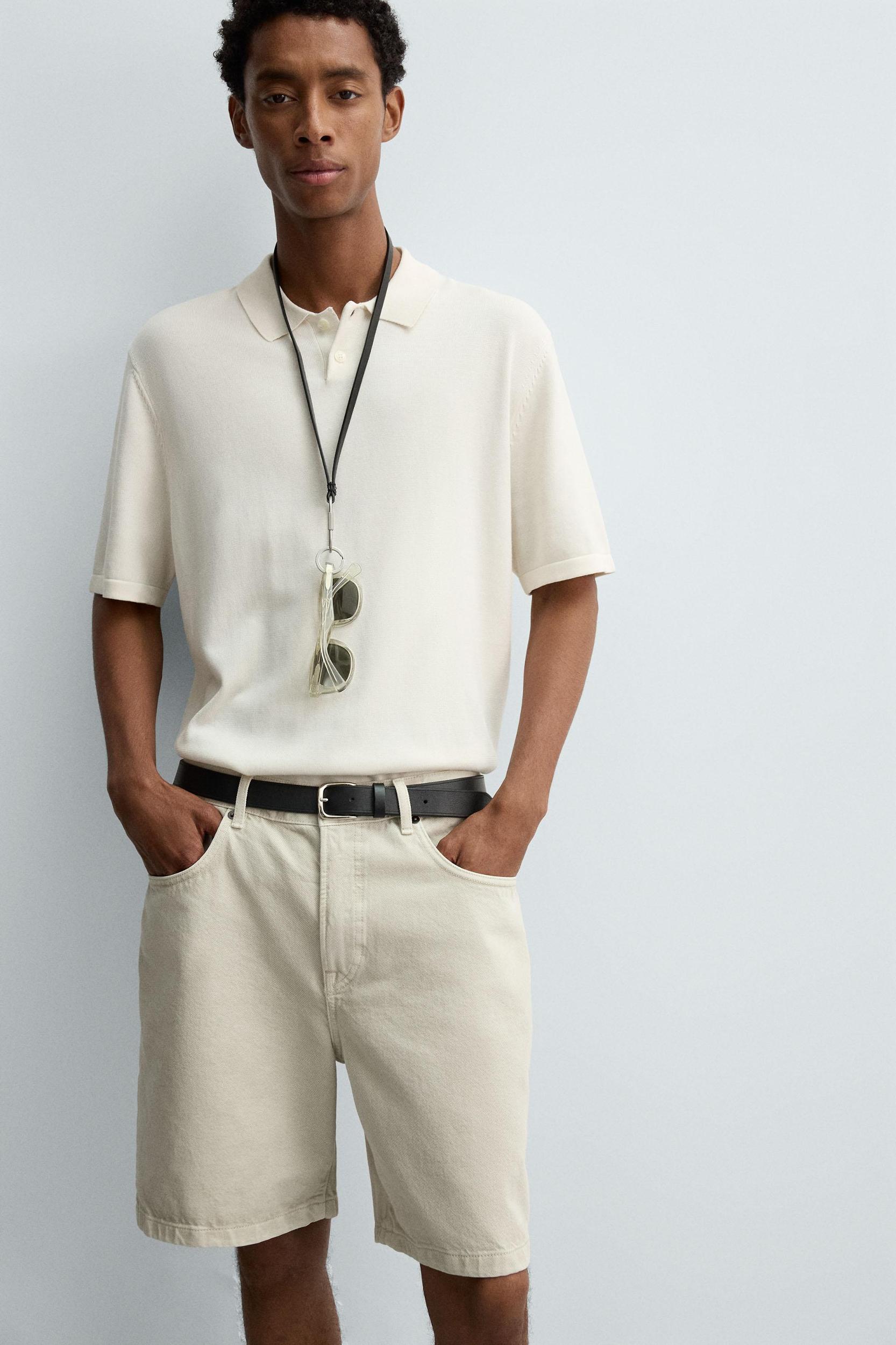 REGULAR FIT DENIM SHORTS Product Image