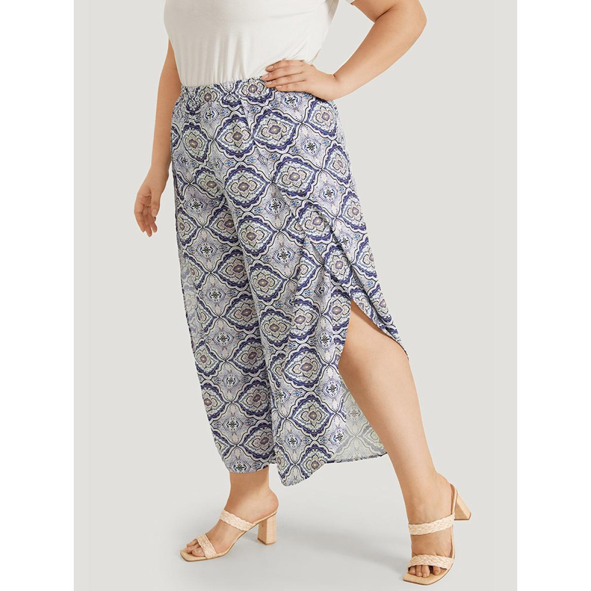 Plus Size Bandana Pocket Wrap Hem Elastic Waist Pants Women Blue Vacation High Rise Dailywear Pants BloomChic 10/M Product Image