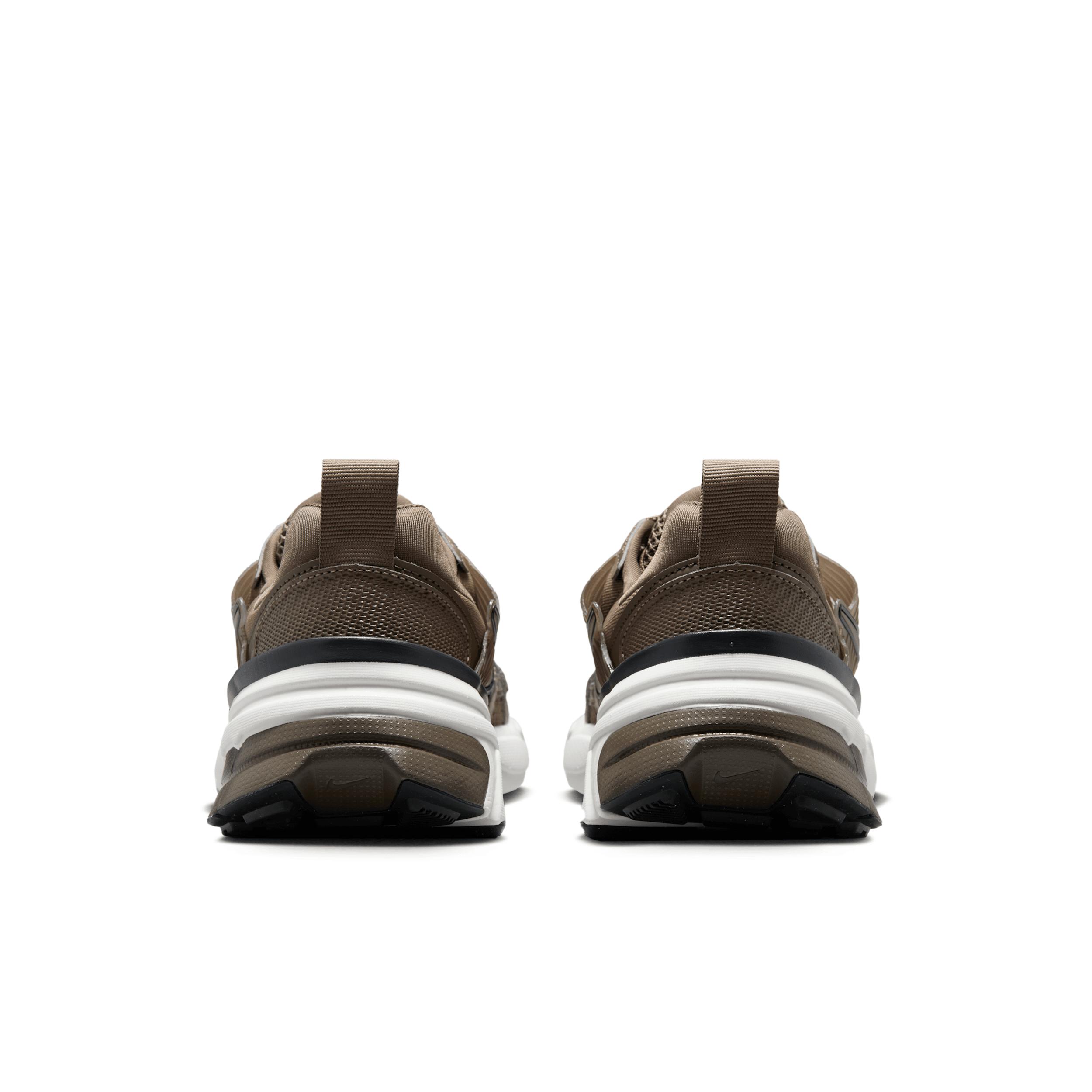 Nike Womens V2K Run Shoes | HF5342-100 Product Image