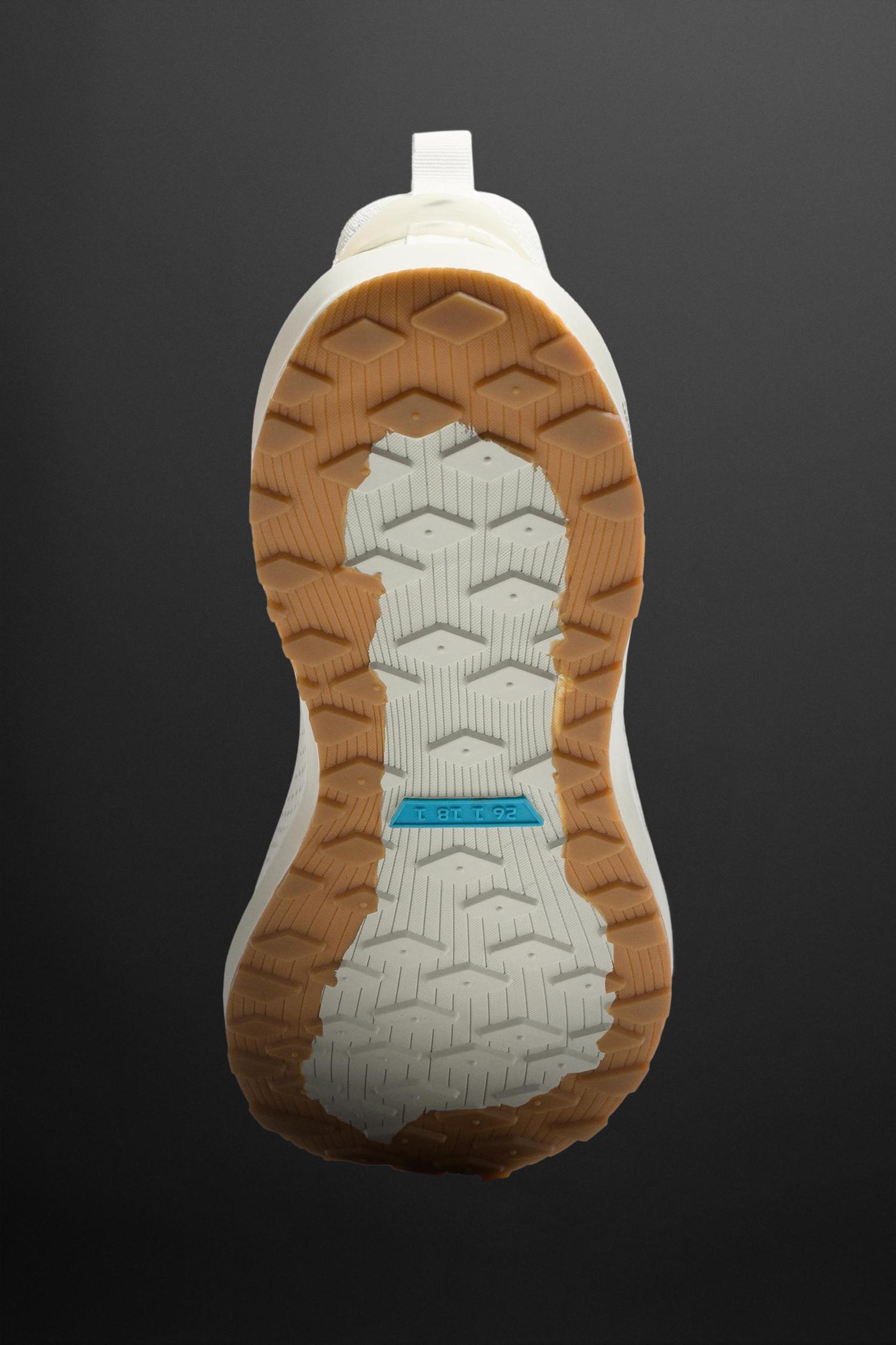 RUNNING SNEAKERS Product Image