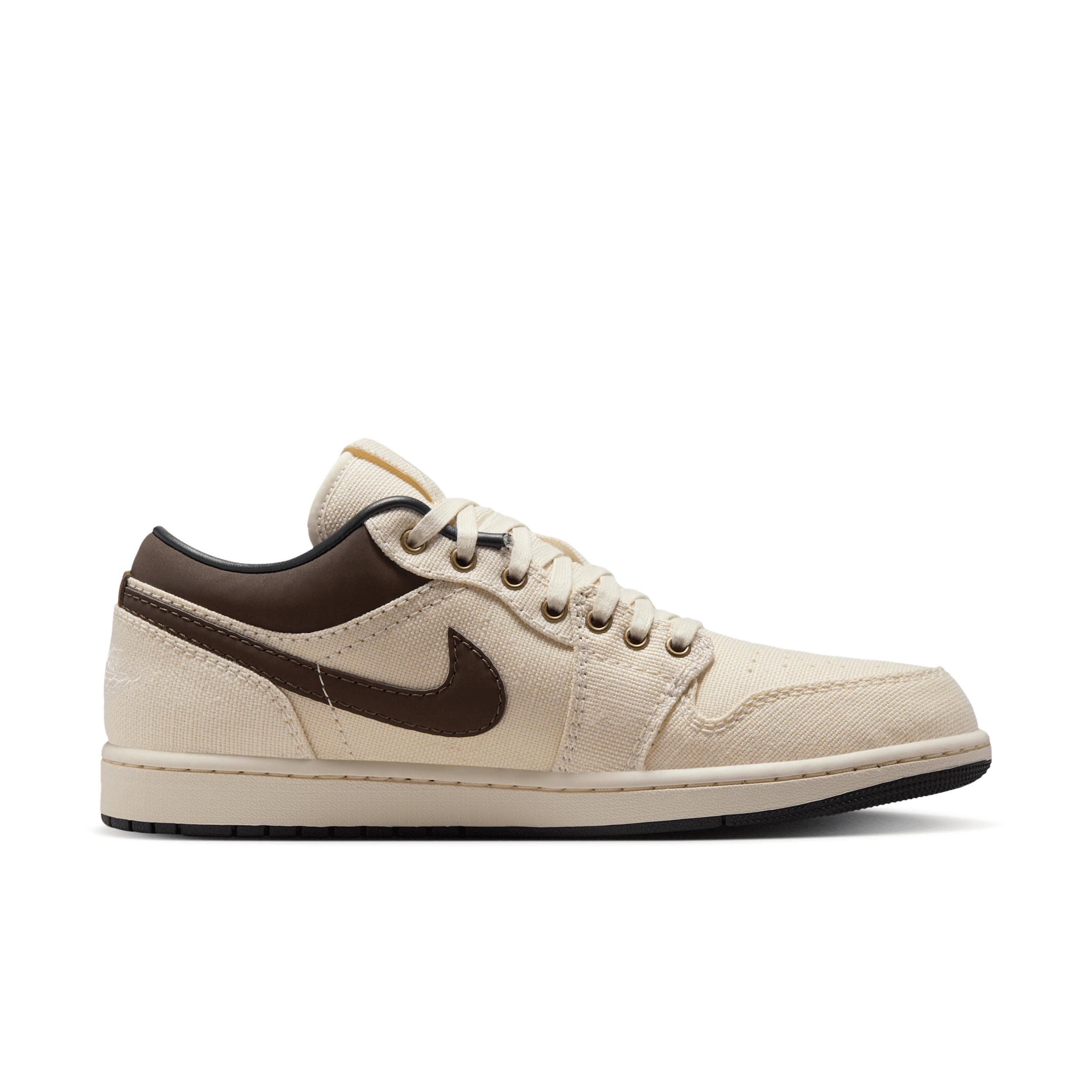 Mens Air 1 Low Premium Casual Shoes Product Image