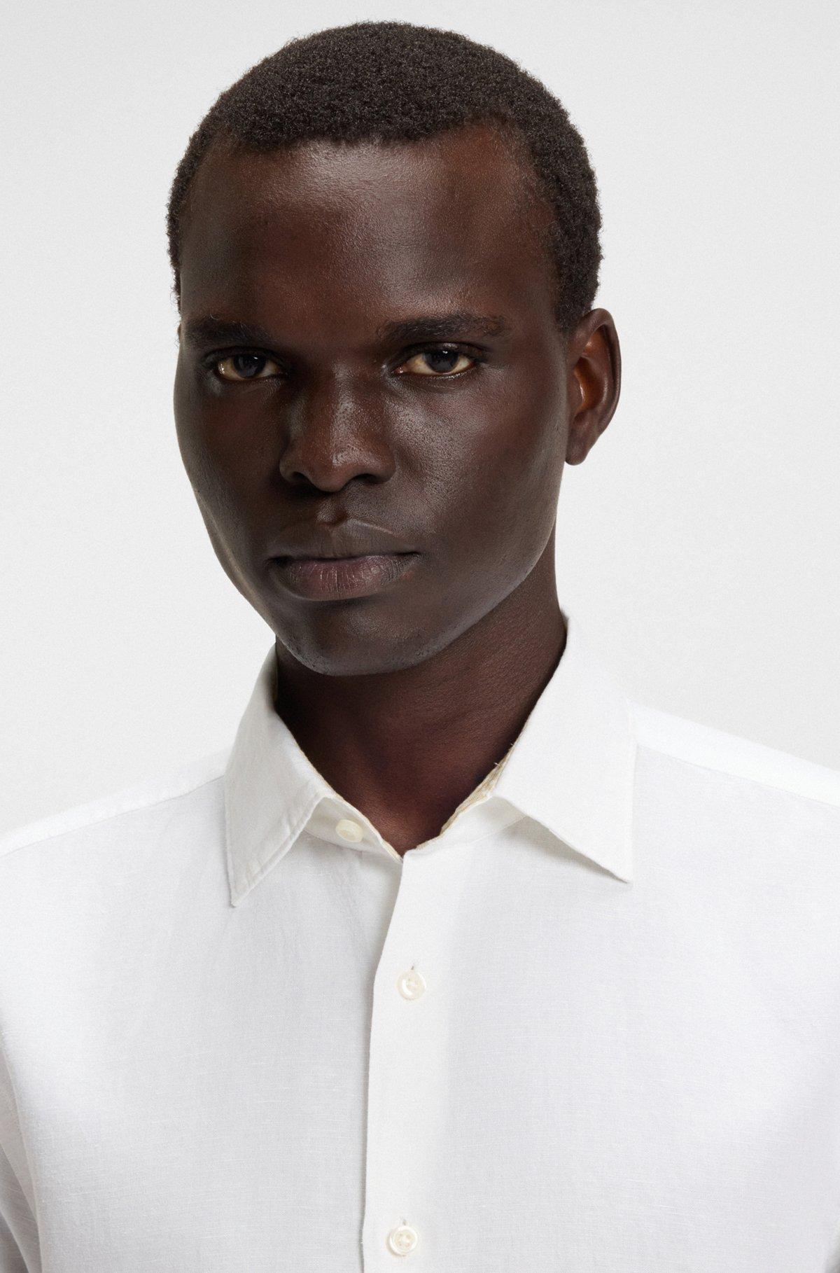 Regular-fit shirt in linen-cotton chambray Product Image