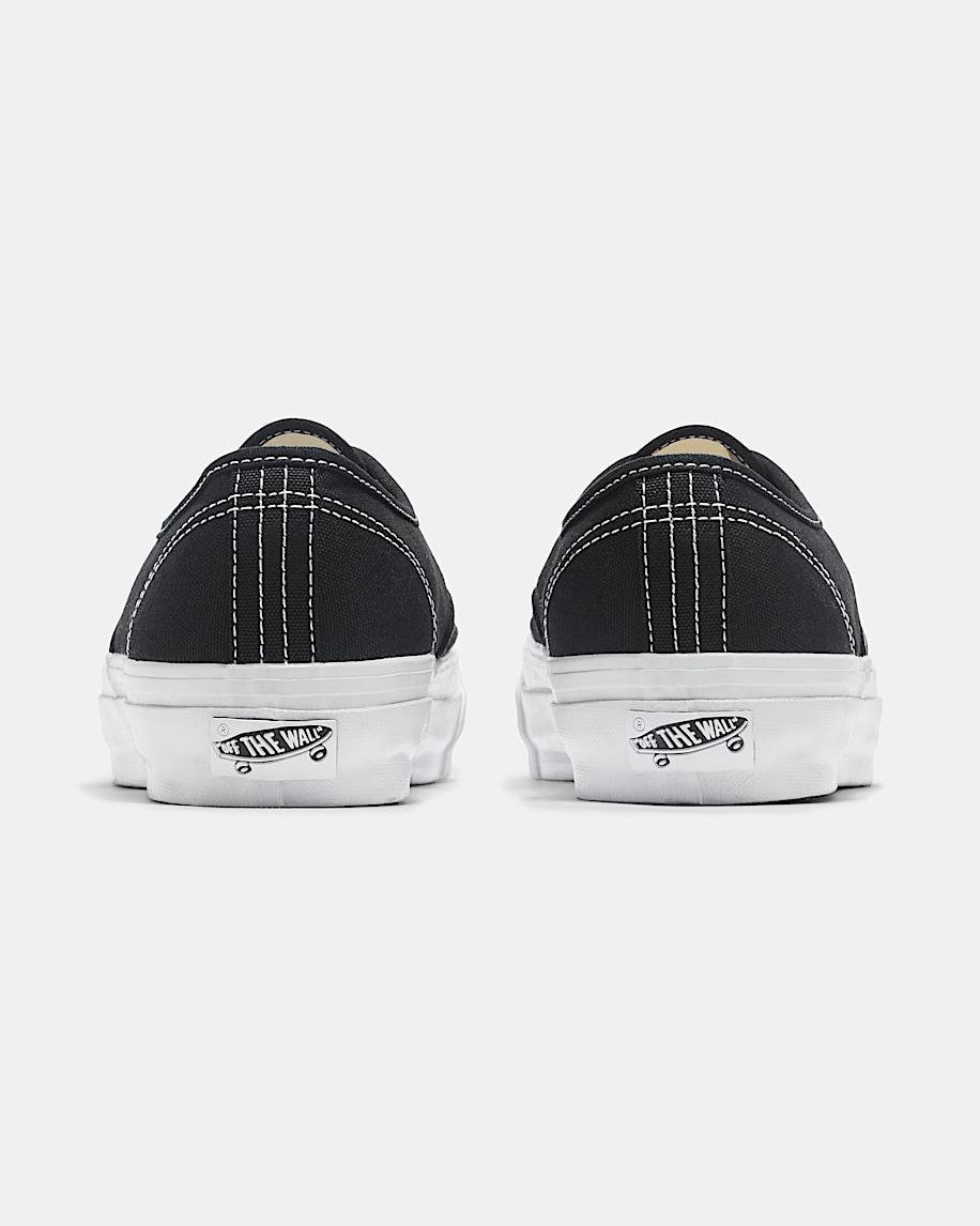 Premium Authentic Shoe in Black / White| Vans US Product Image