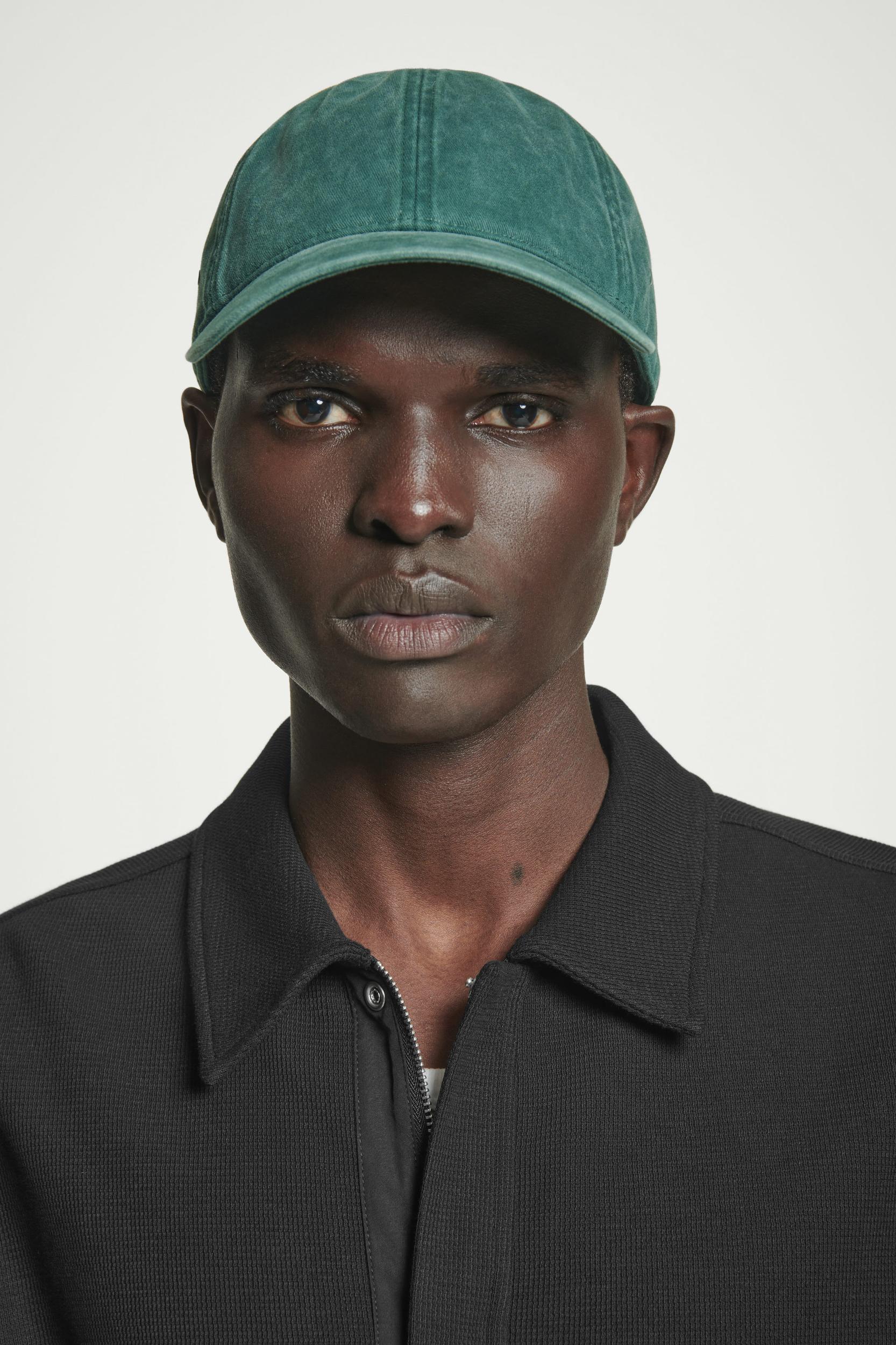 COTTON-TWILL BASEBALL CAP Product Image