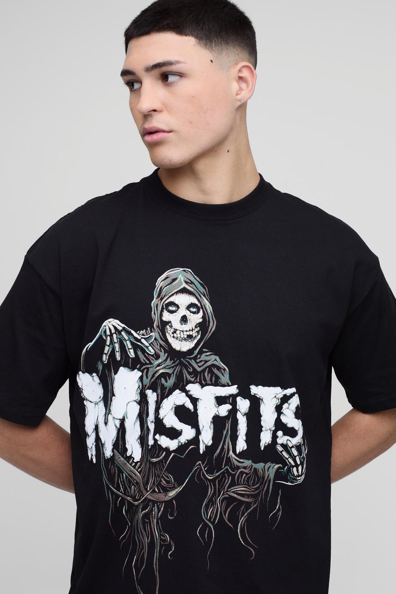 Oversized Misfits Band License Graphic T Shirt | boohooMAN USA Product Image
