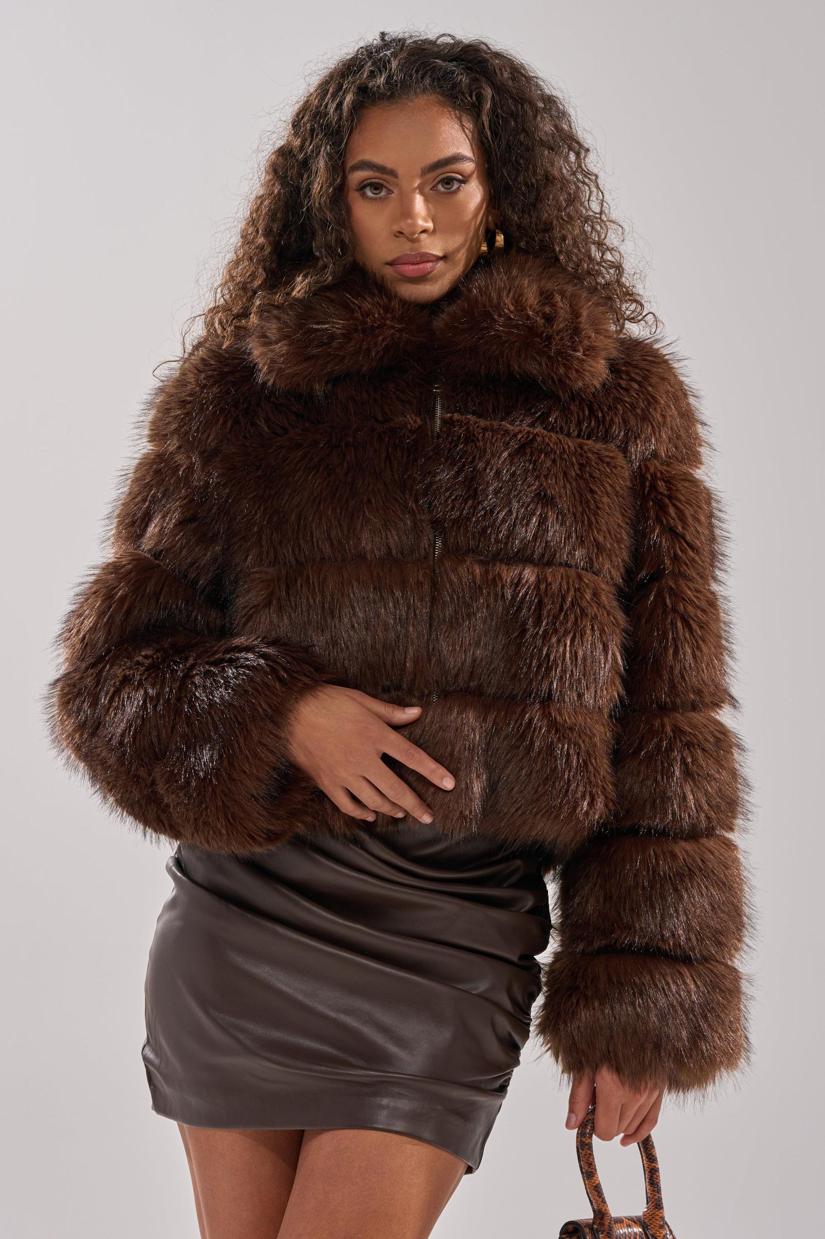 GOOD KARMA FAUX FUR Product Image