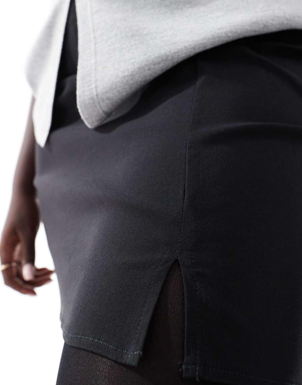 ASOS DESIGN Curve mini skirt with split detail in black Product Image