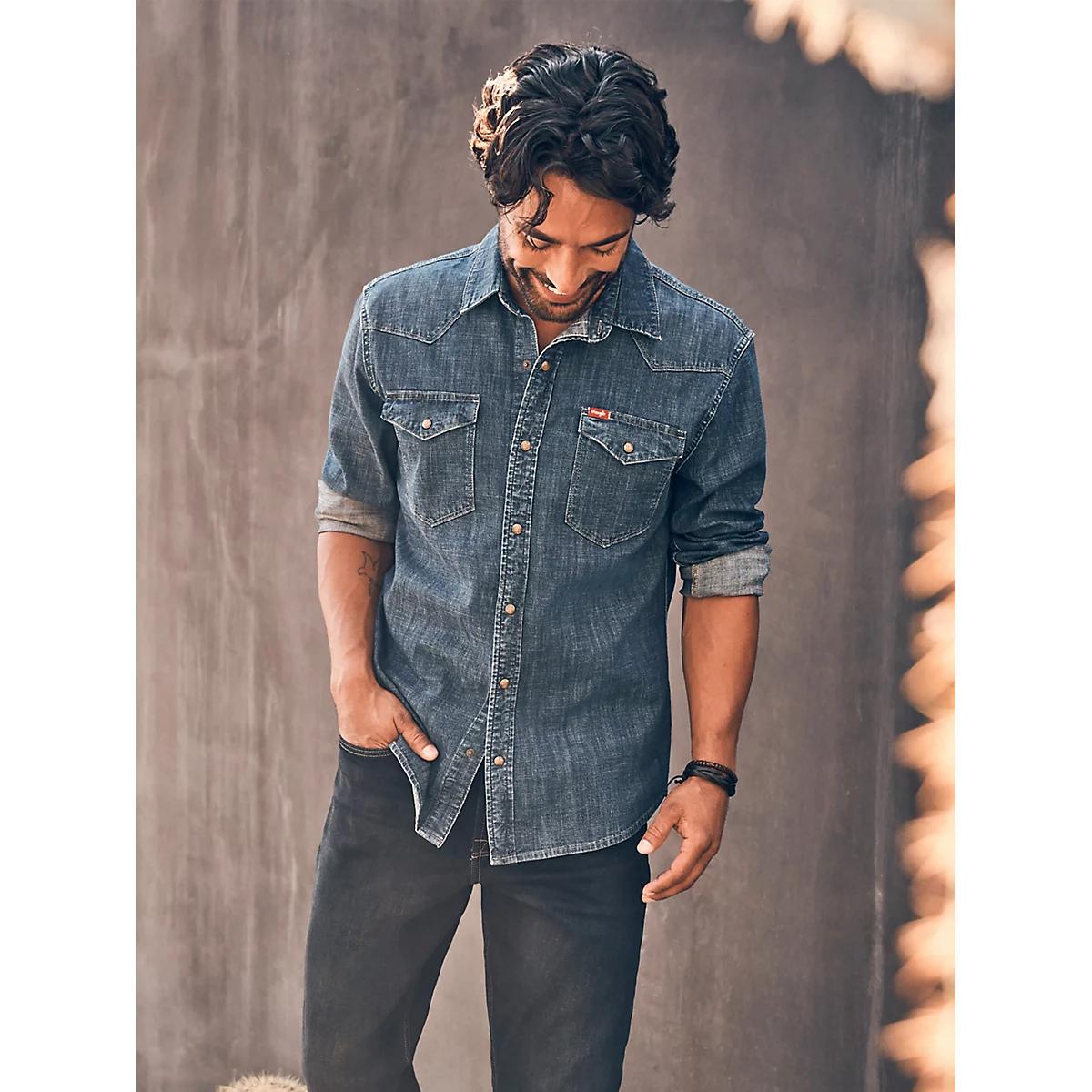 Men's Denim Western Snap Shirt in Dark Wash Product Image