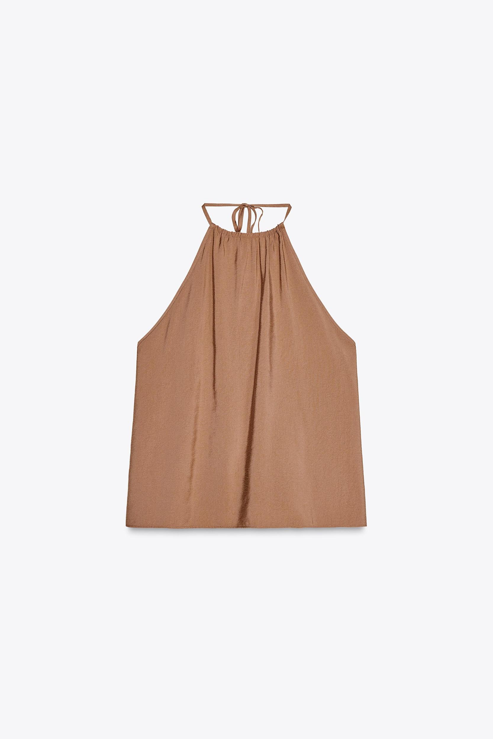 FLOWY HALTER TOP Product Image