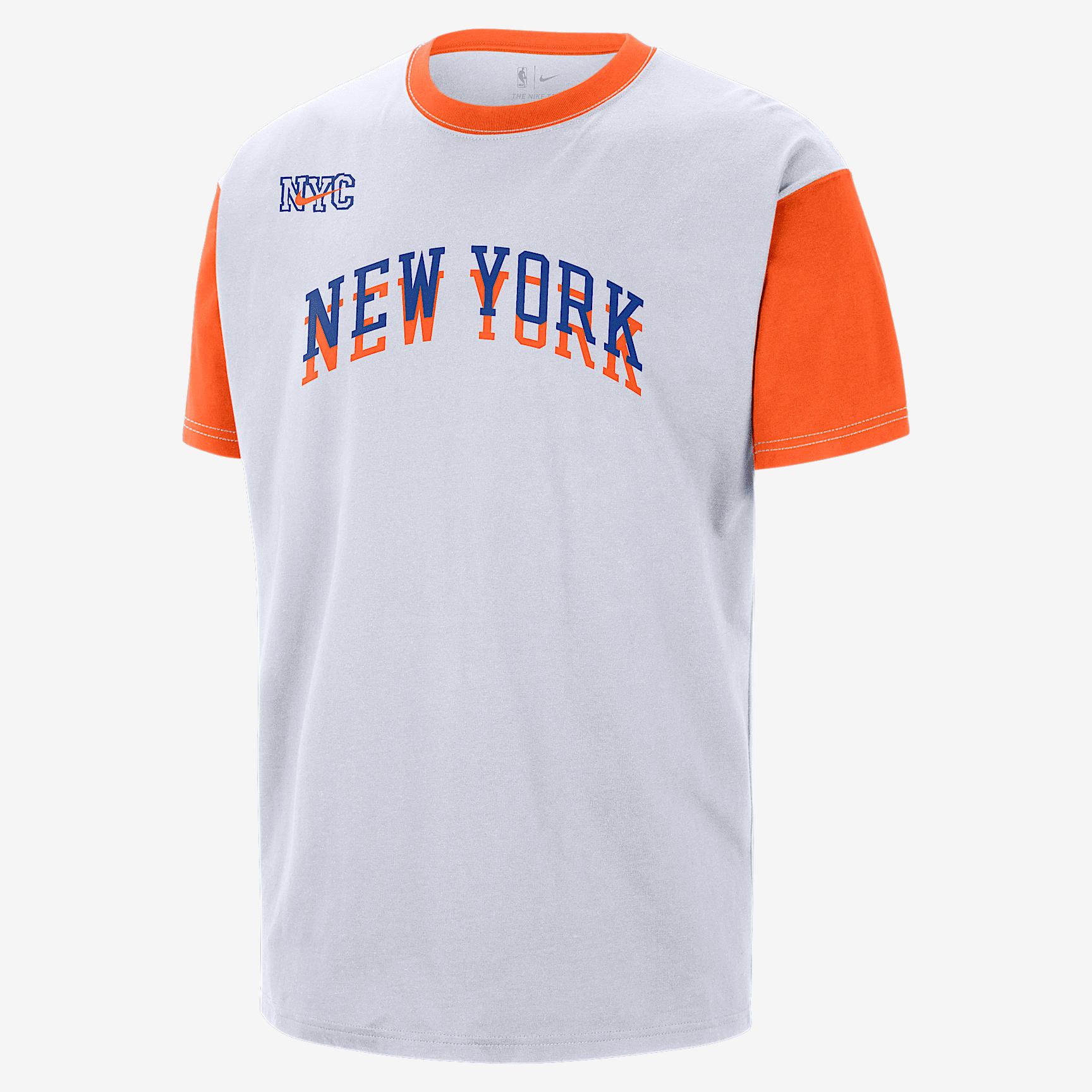 New York Knicks Courtside City Edition Men's Nike NBA T-Shirt Product Image