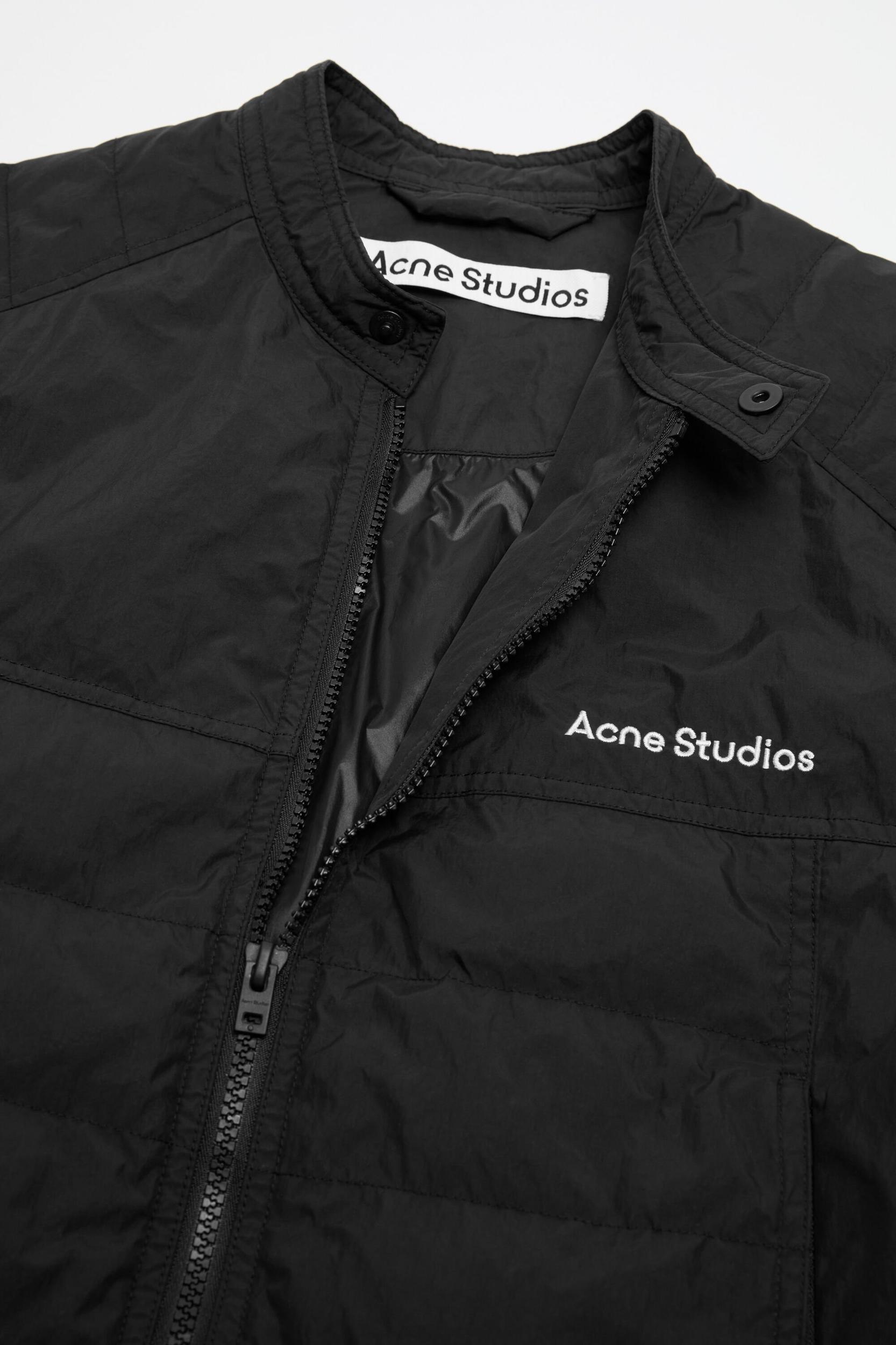 Down jacket Product Image