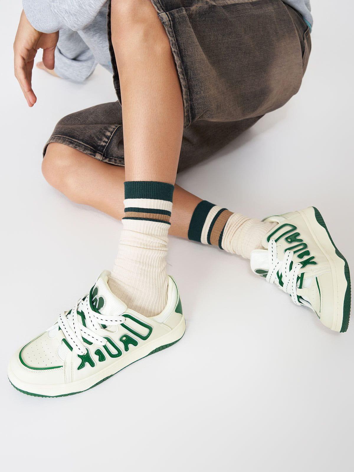 StarryClimb Double Lace Patchwork Skate Shoes Product Image