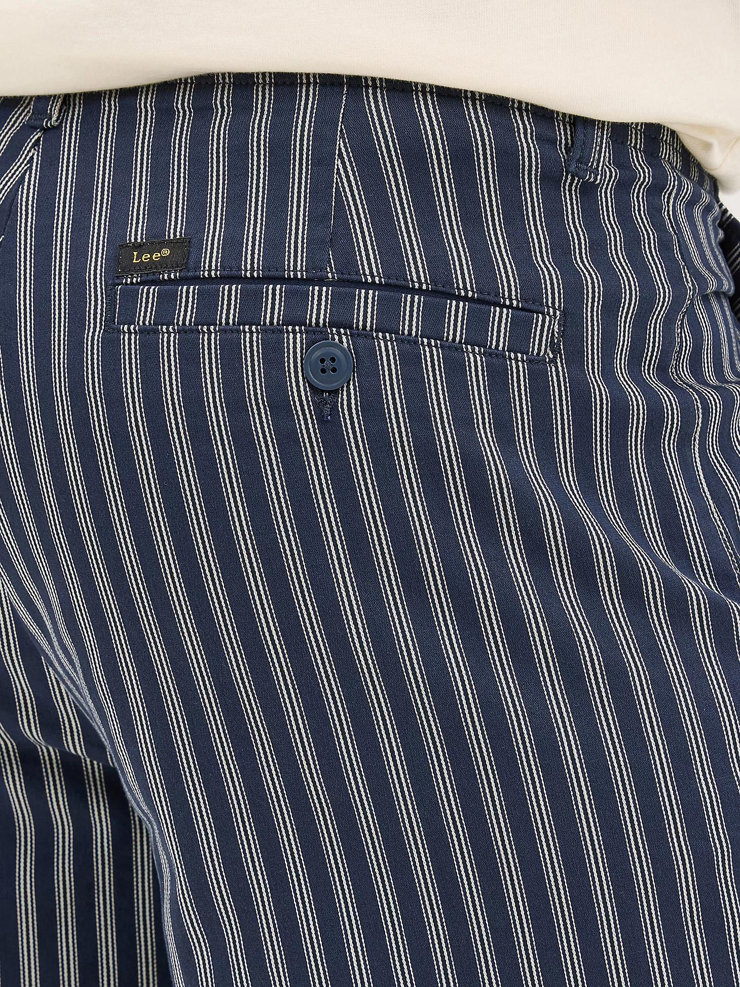 Men’s Extreme Motion Short | Khaki Cargo Shorts| Lee® Product Image