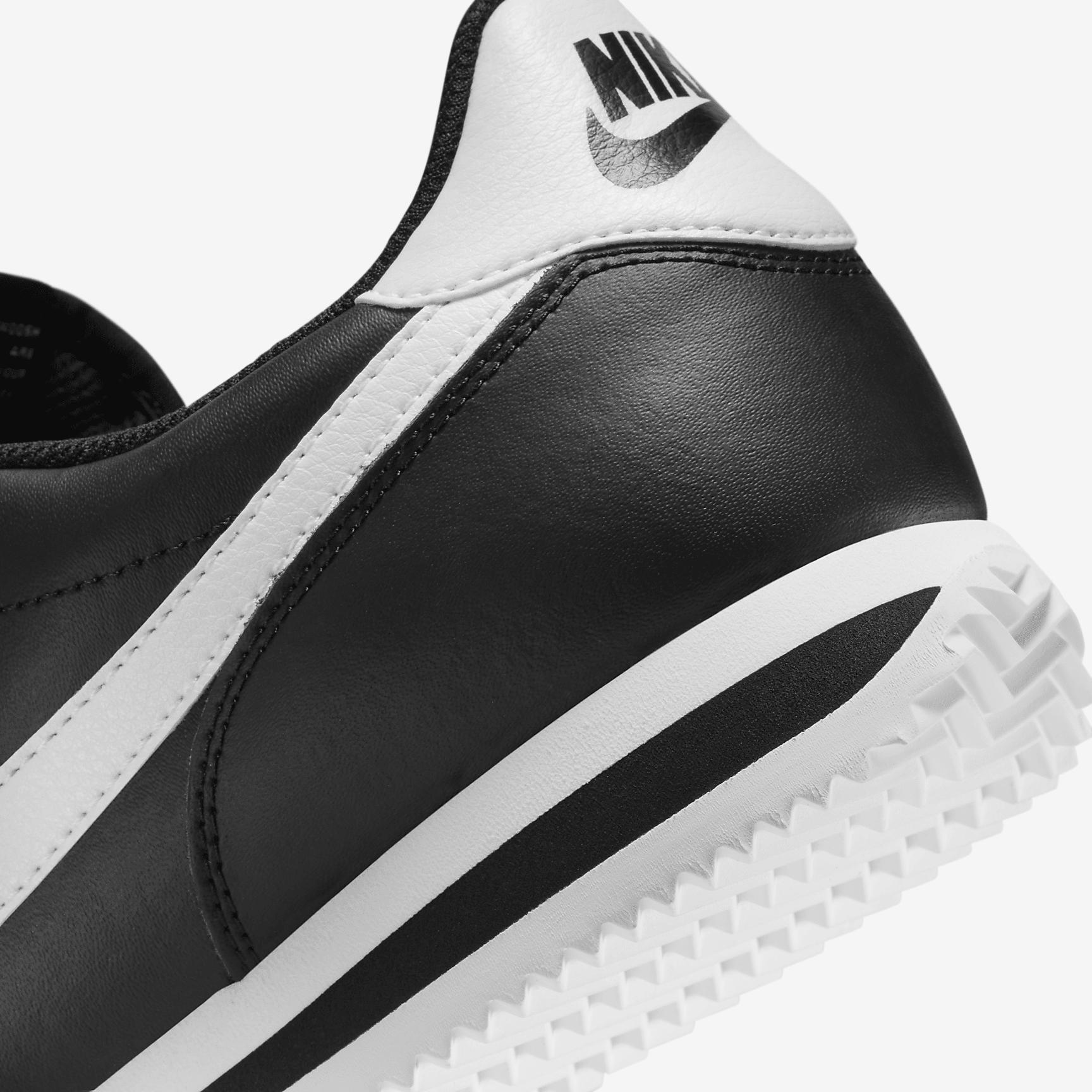 Nike Cortez Leather Men's Shoes Product Image
