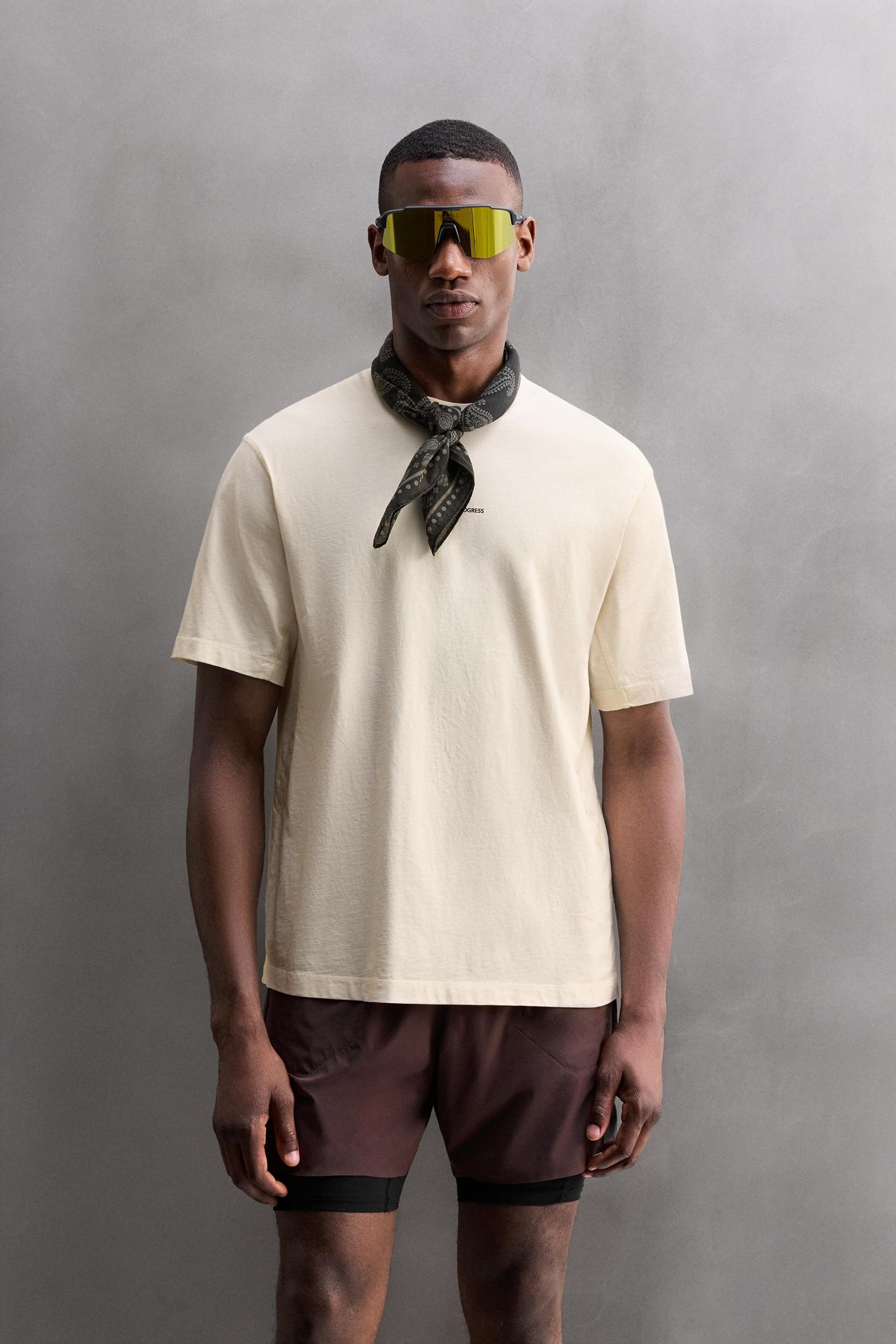 RUNNING PRINT T-SHIRT Product Image