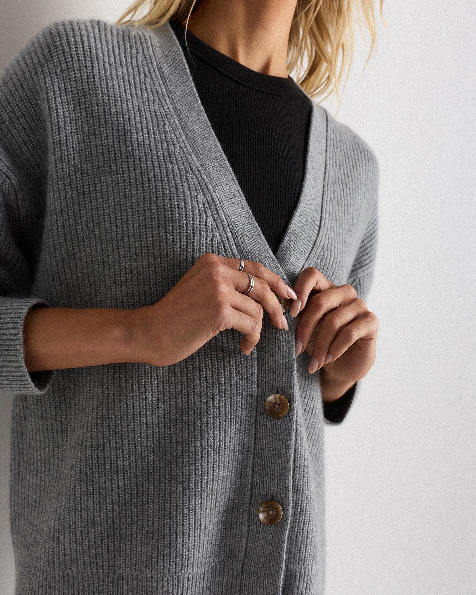Quince | Women's Mongolian Cashmere Fisherman Boxy Cropped Cardigan Sweater Size XL Product Image