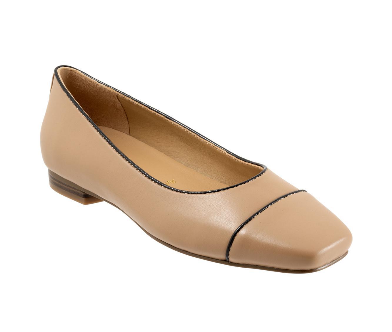 Women's Trotters Harbor Flats Product Image