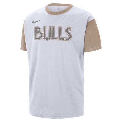 Chicago Bulls Courtside City Edition Men's Nike NBA T-Shirt Product Image