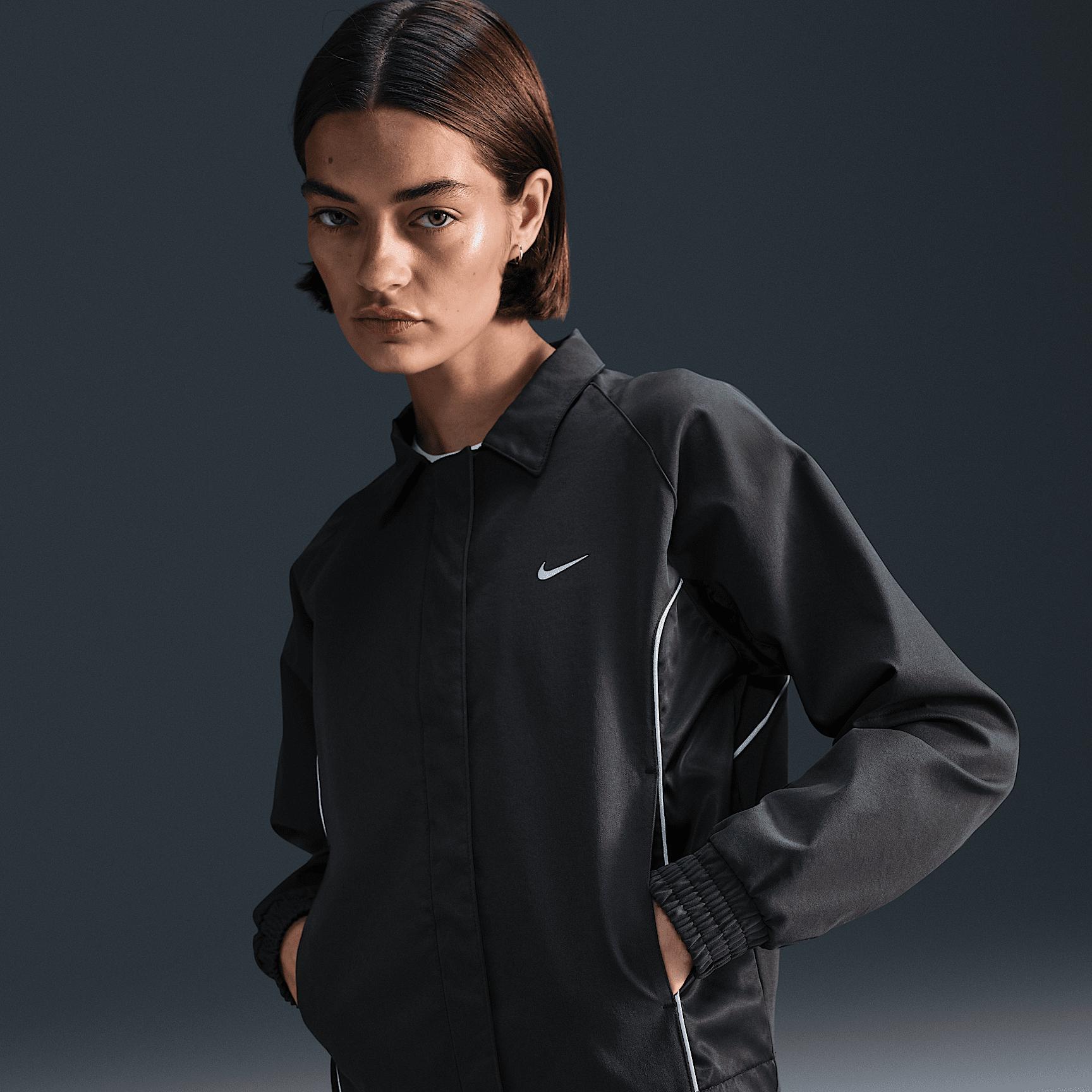 Nike Sportswear Women's Woven Jacket Product Image