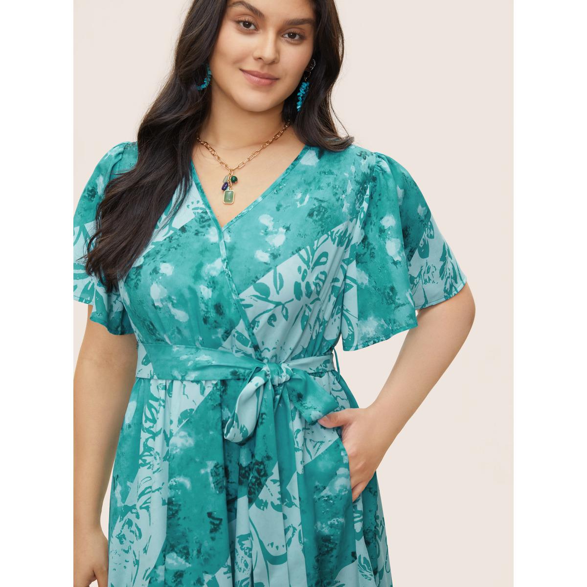 Plus Size Graphic Elastic Waist Belted Wrap Dress Turquoise Women Resort Non Overlap Collar Short sleeve Curvy Midi Dress BloomChic 14-16/1X Product Image
