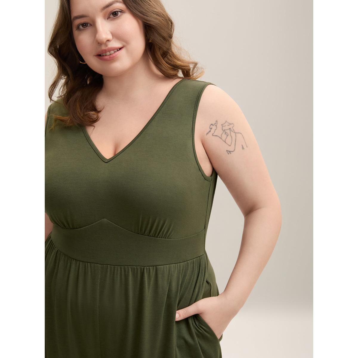 Plus Size ArmyGreen Stretchy Knit Pockets Cross Back Jumpsuit Women At the Office Sleeveless V-neck Office Loose Jumpsuits BloomChic 10/M Product Image