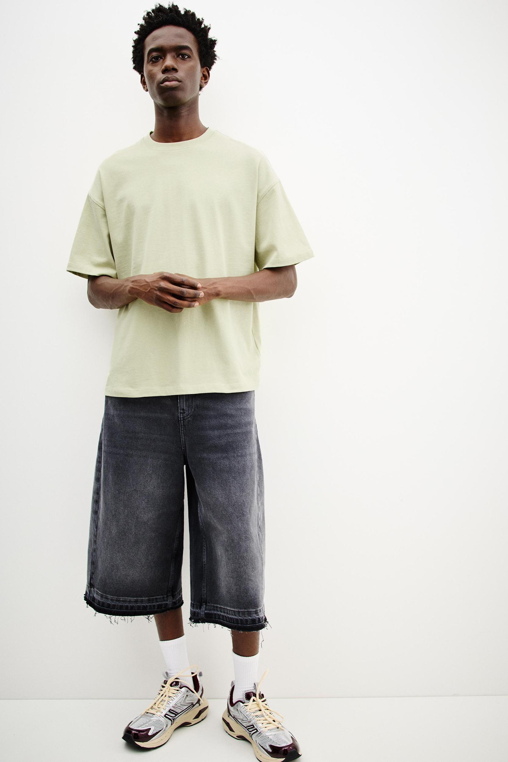 Boxy fit short sleeve T-shirt Product Image