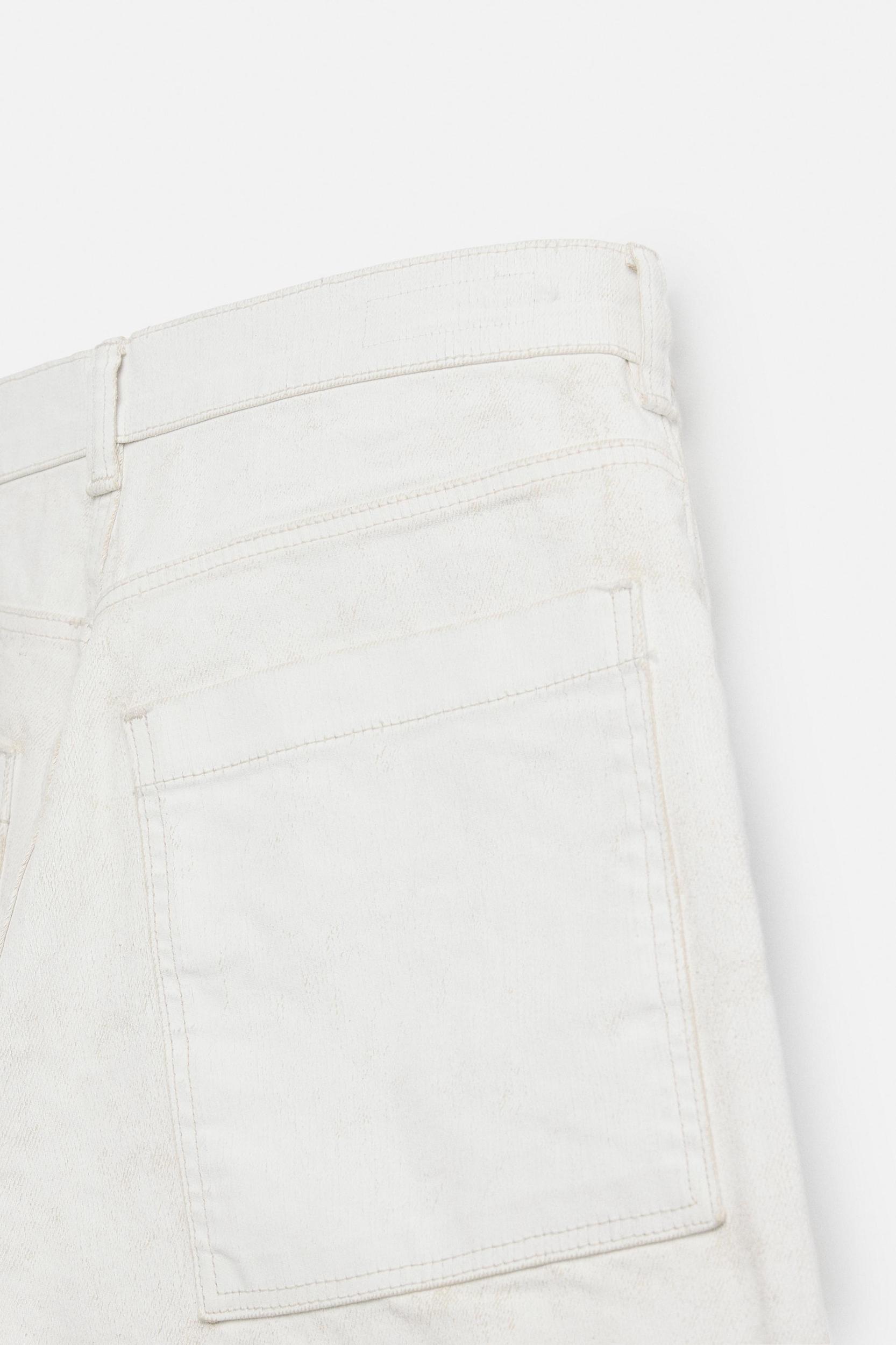 WAXED EFFECT BAGGY FIT DENIM SHORTS Product Image