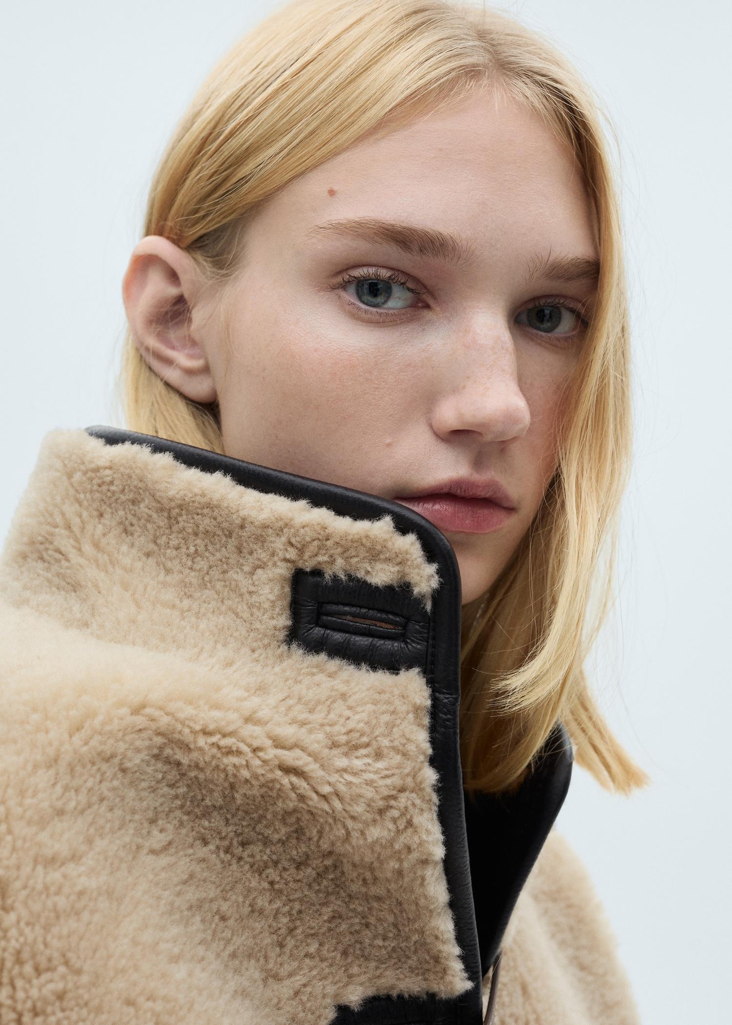 Short fur effect coat - Women | MANGO USA Product Image