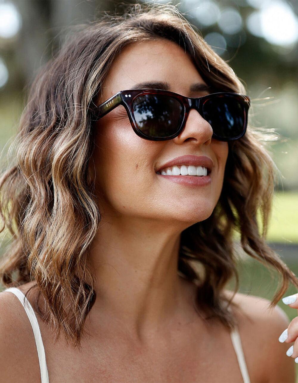 DIFF EYEWEAR Beverlin Polarized Sunglasses - TORTOISE Product Image