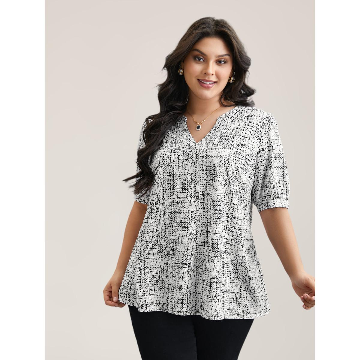 Plus Size WhiteSmoke Geometric Print Puff Sleeve Blouse Women Office Short sleeve Flat collar with V-notch Office Blouses BloomChic 18-20/2X Product Image