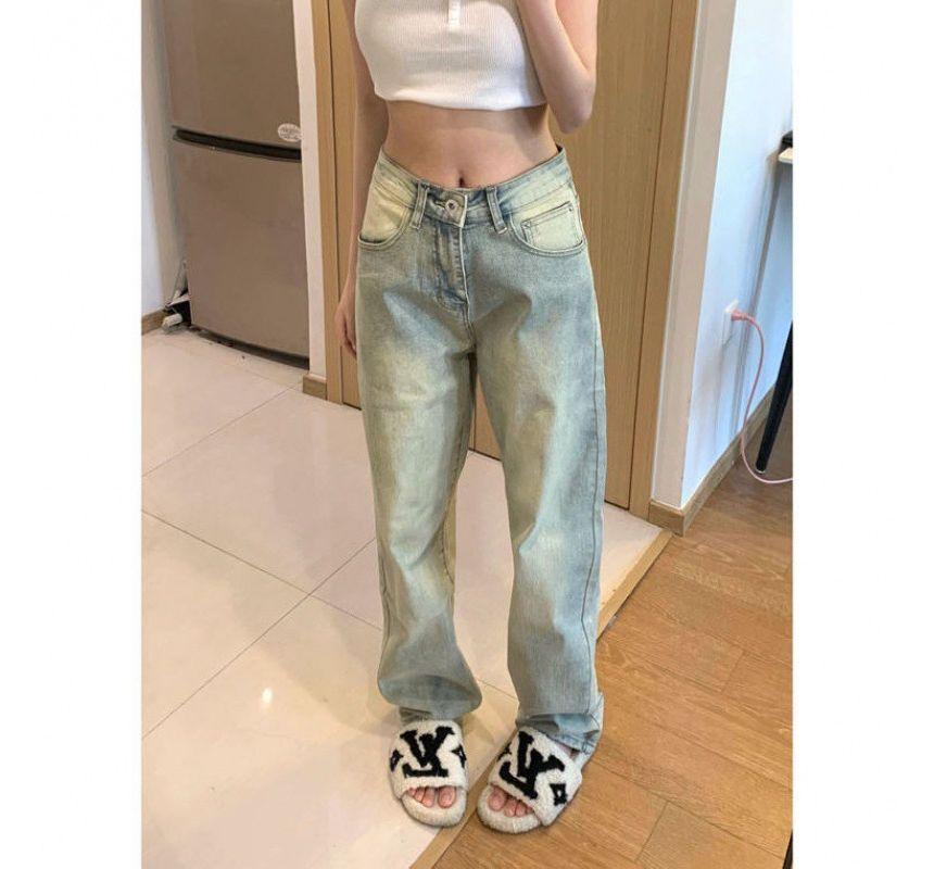 Mid Waist Washed Loose Fit Jeans Product Image
