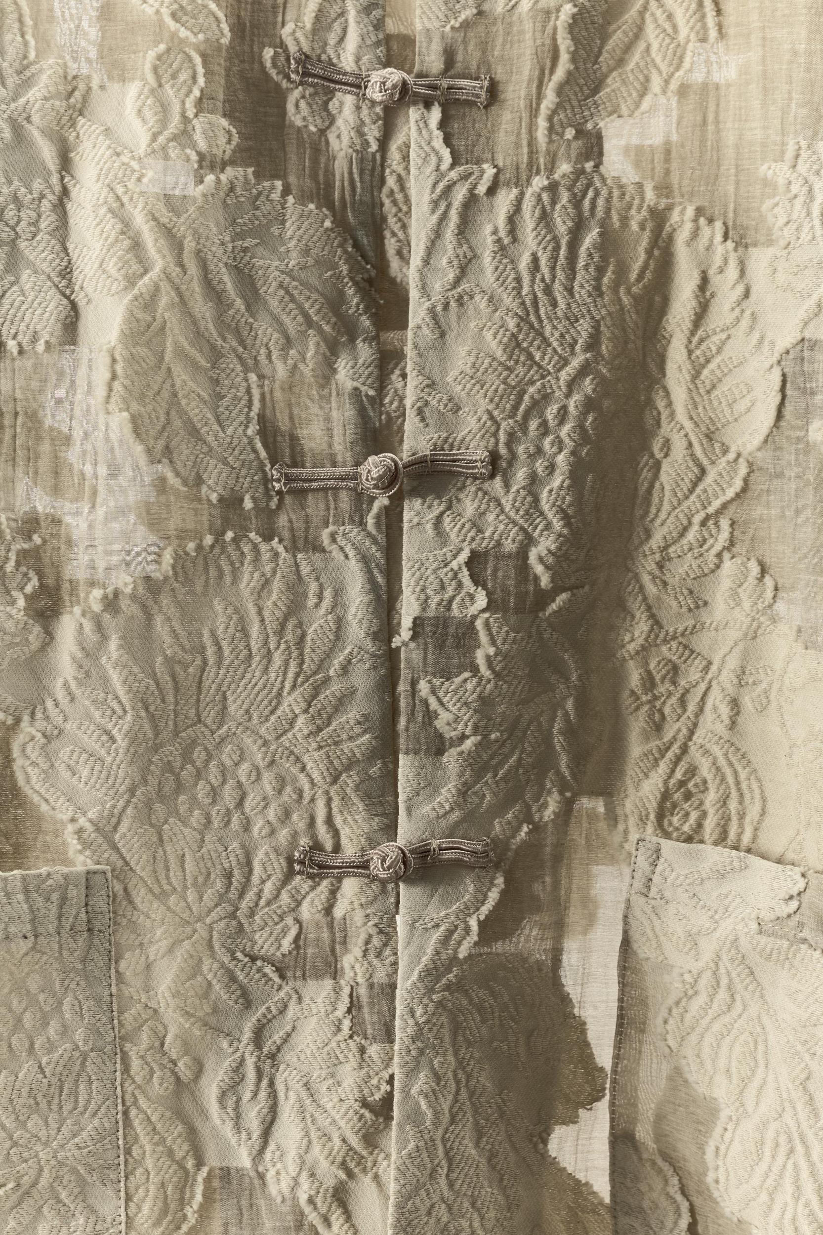 FLORAL JACQUARD KIMONO LIMITED EDITION Product Image