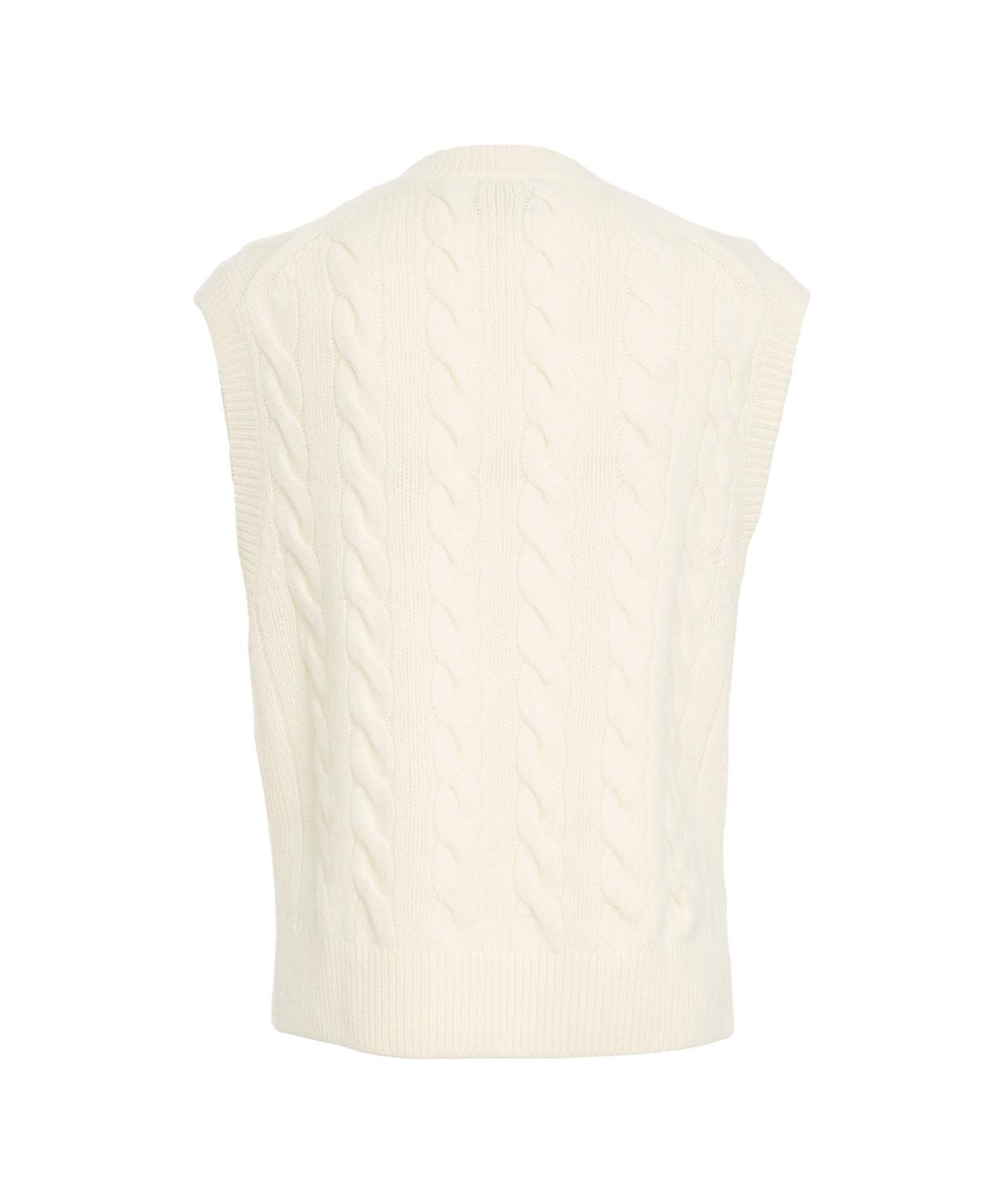 Pullover with cable knit pattern Product Image