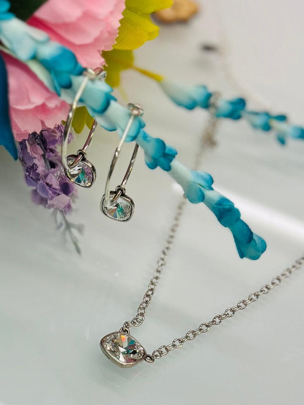 The Panache Reflection Necklace Product Image