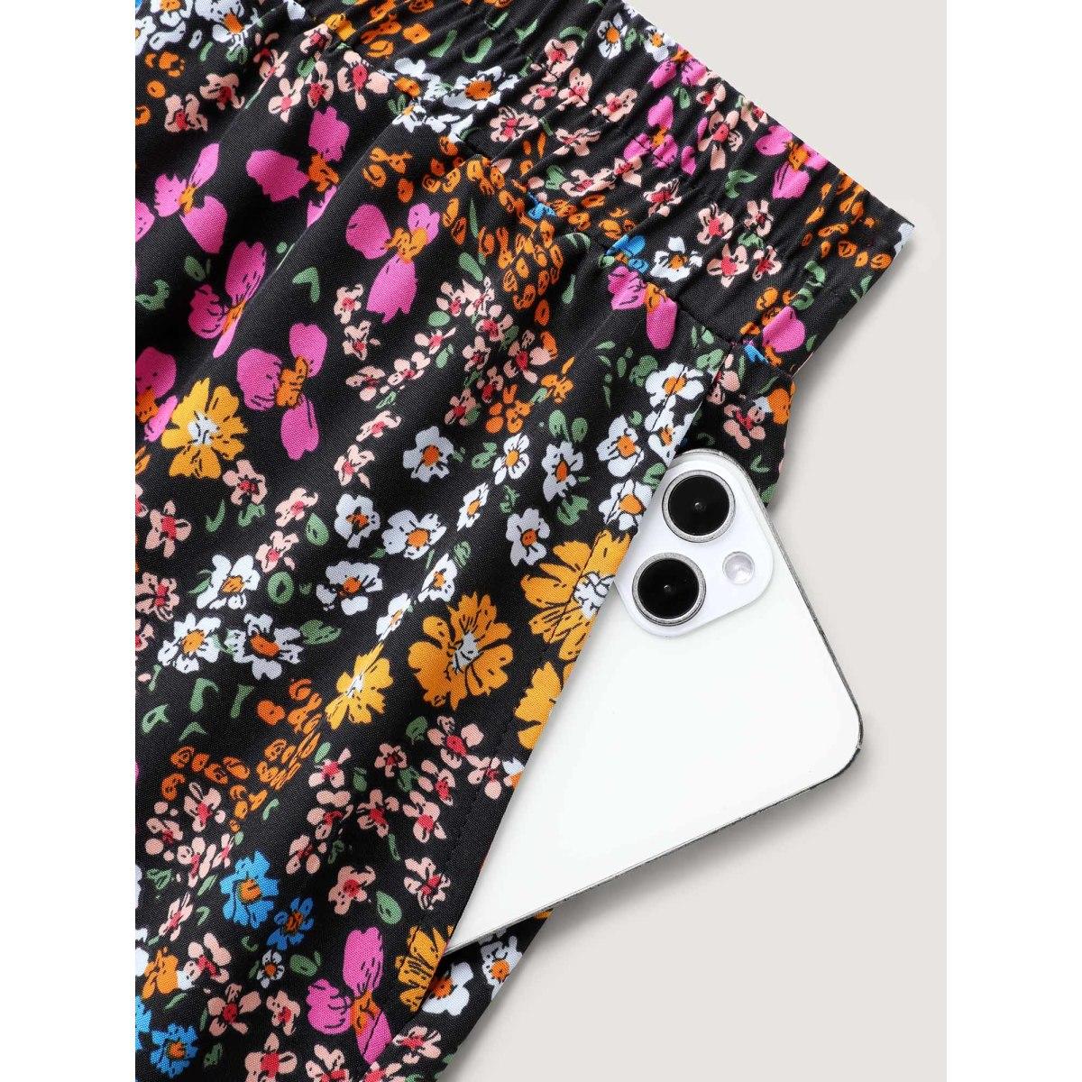 Plus Size Ditsy Floral Print Stretchy Waist Shorts Women BlackFlower Timeless Wide Leg Elegant Shorts BloomChic 12/L Product Image