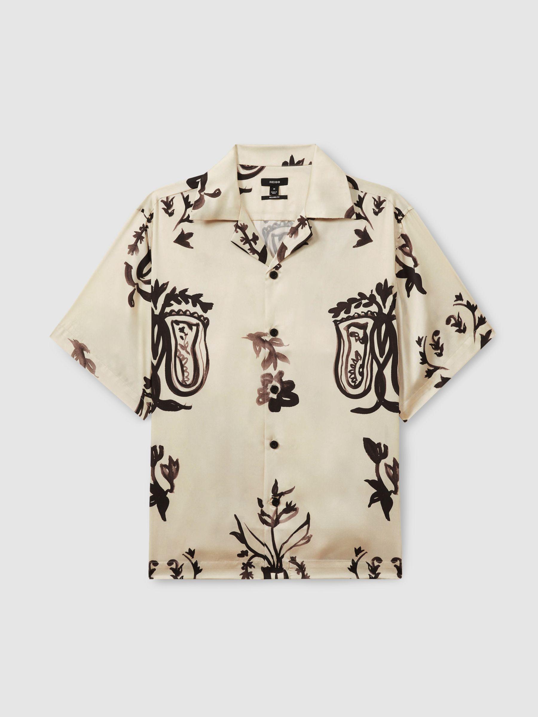 Relaxed Floral Print Cuban Collar Shirt in Off White/Black Product Image
