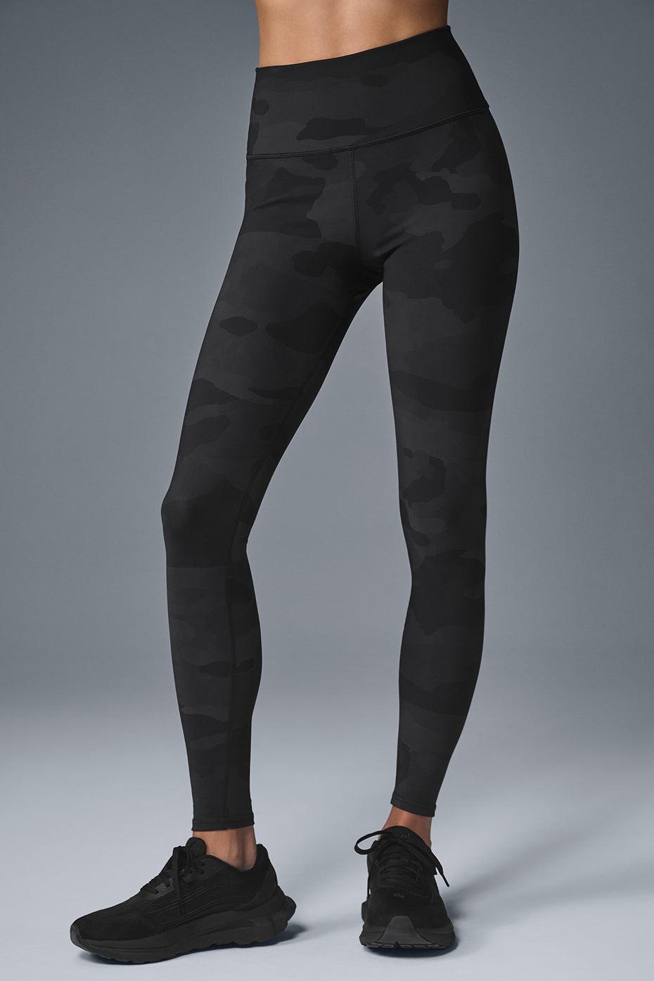 High-Waist Camo Vapor Legging - Black Camouflage Product Image