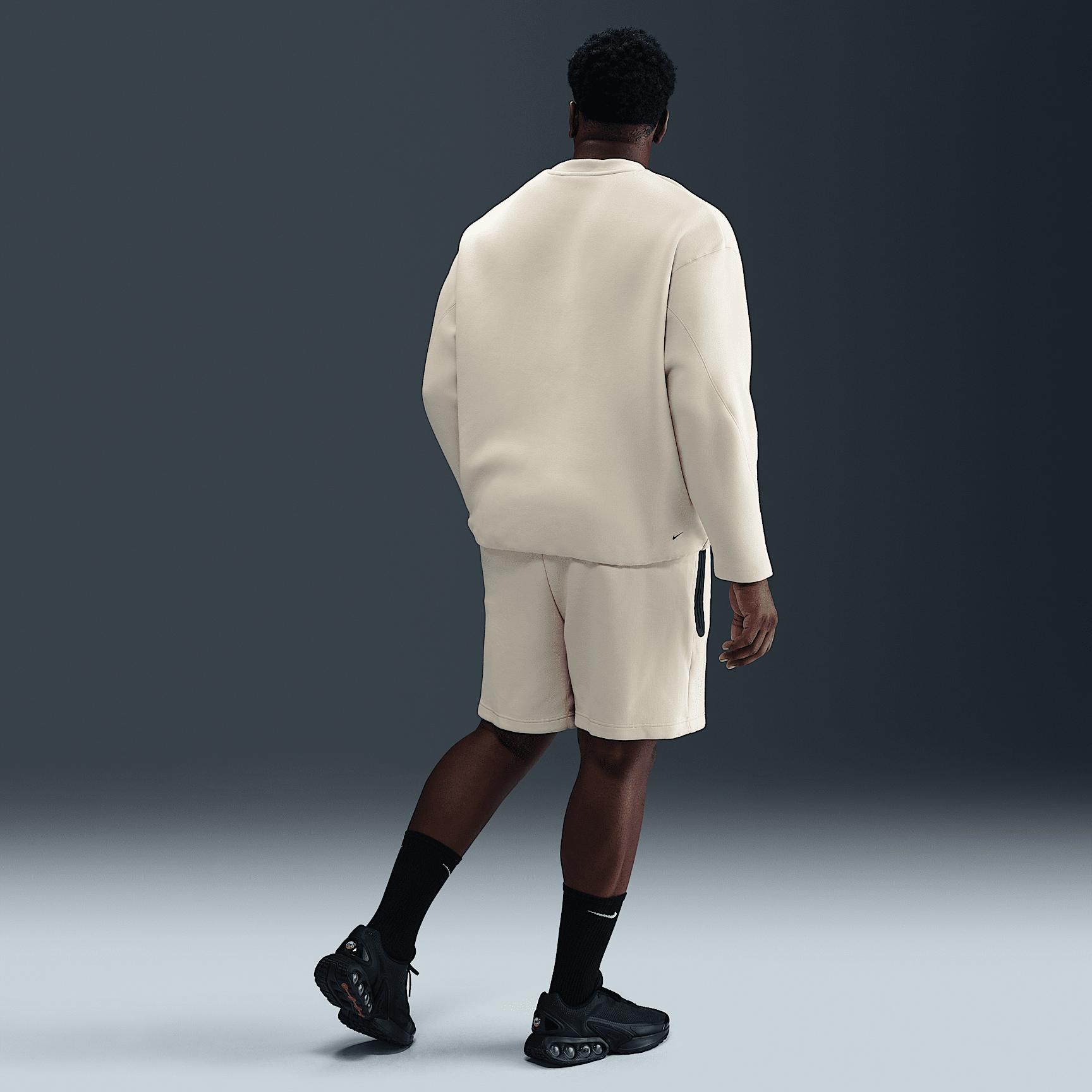 Nike Men's Tech Fleece Crew Product Image