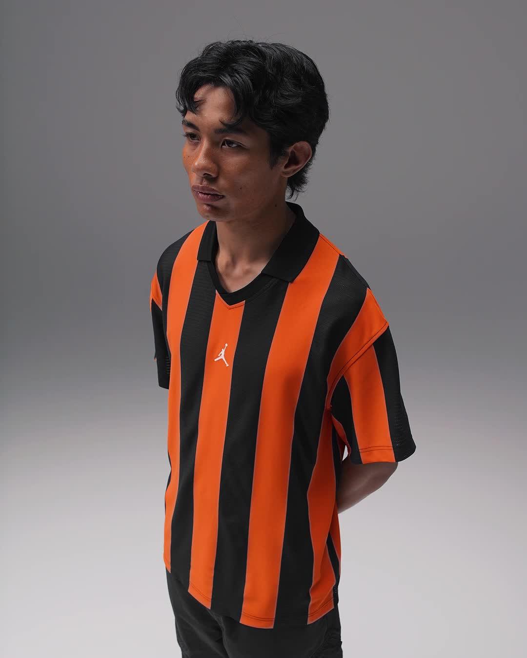 Mens Jordan Brooklyn Collegiate Goalie Top | HV0107-010 Product Image