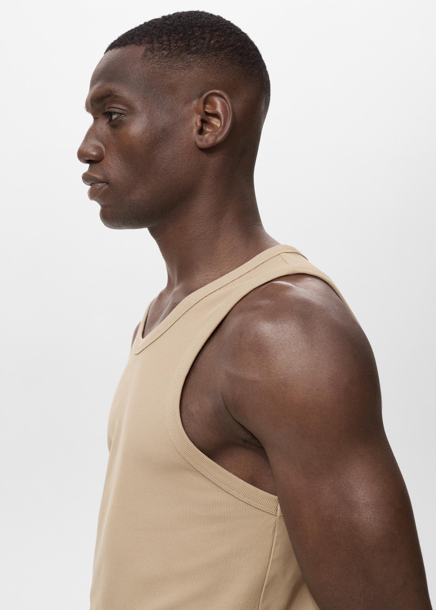Slim-fit ribbed tank top - Men | MANGO USA Product Image