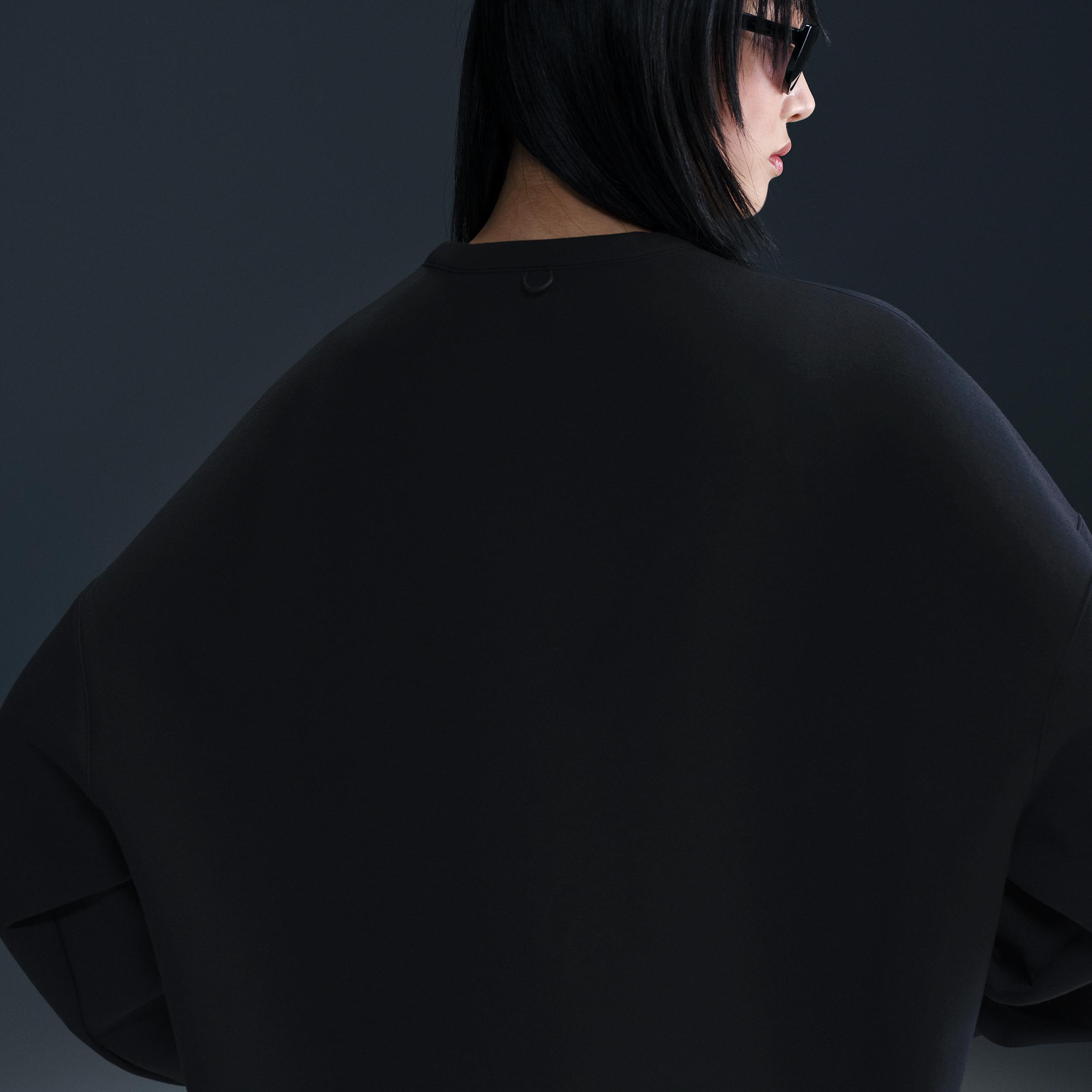 Nike Womens 24.7 ImpossiblySoft Dri-FIT Oversized Crew-Neck Top | HQ8193-010 Product Image