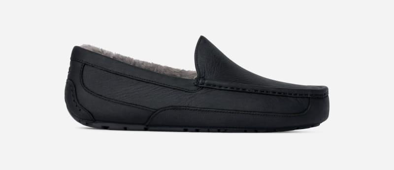 UGG Mens Ascot Matte Leather Slippers Product Image