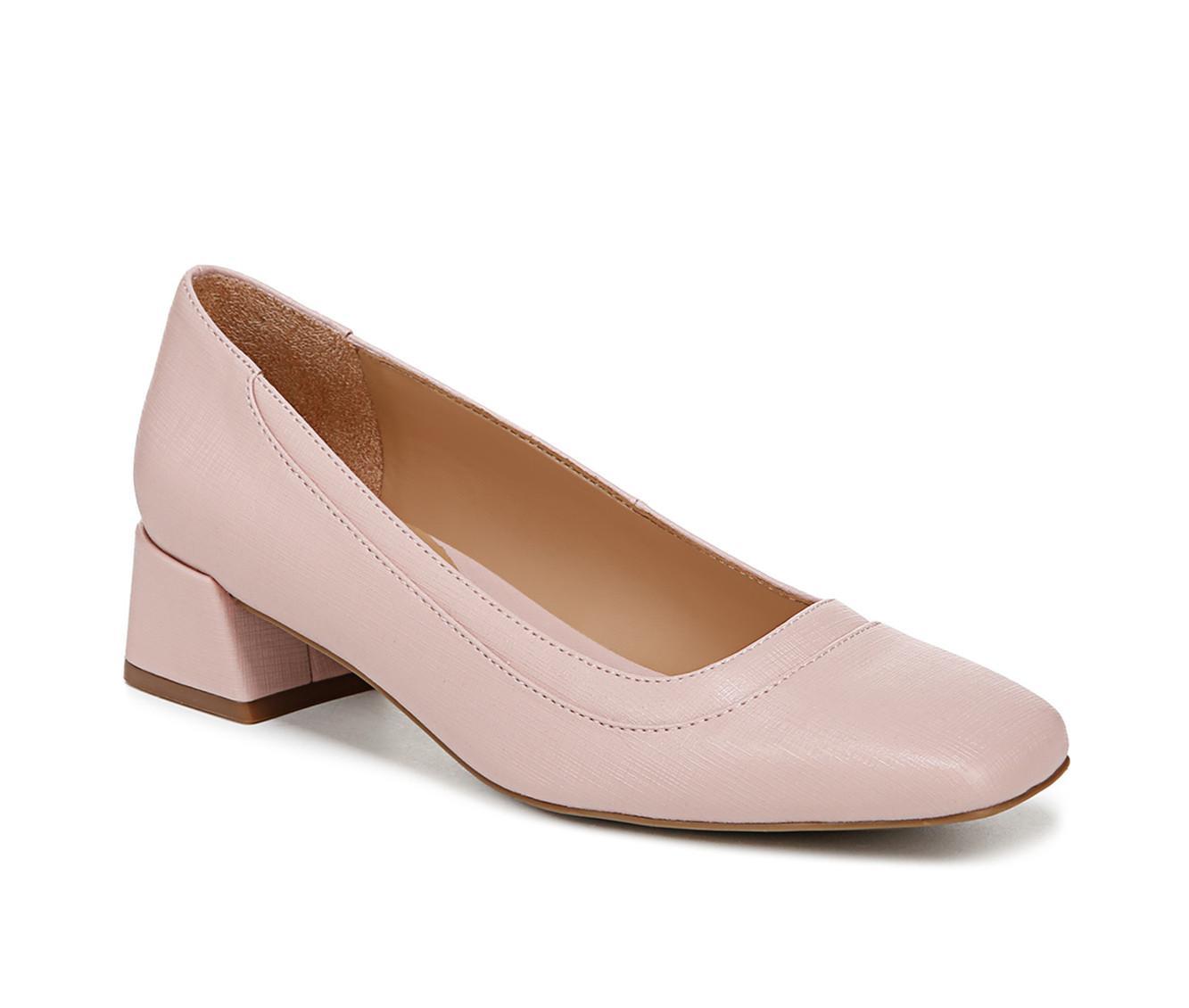 Women's Naturlizer Huntley Pumps Product Image